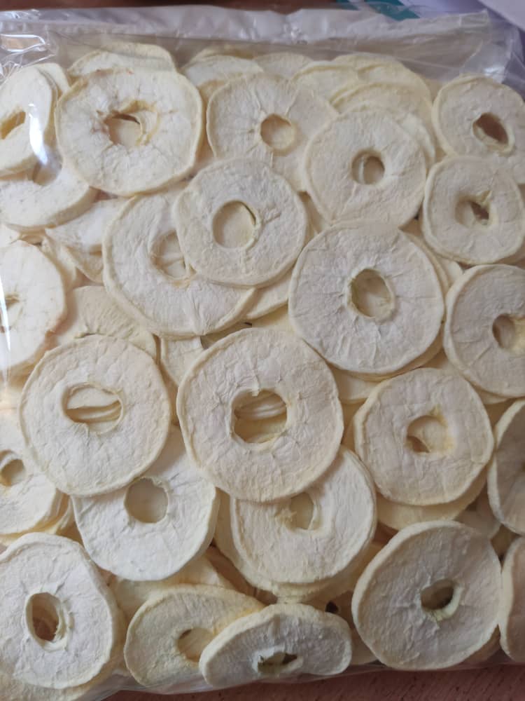 تصویر 1 از سیب خشک میوه ای کوچک فرصتی بزرگ برای صادرات